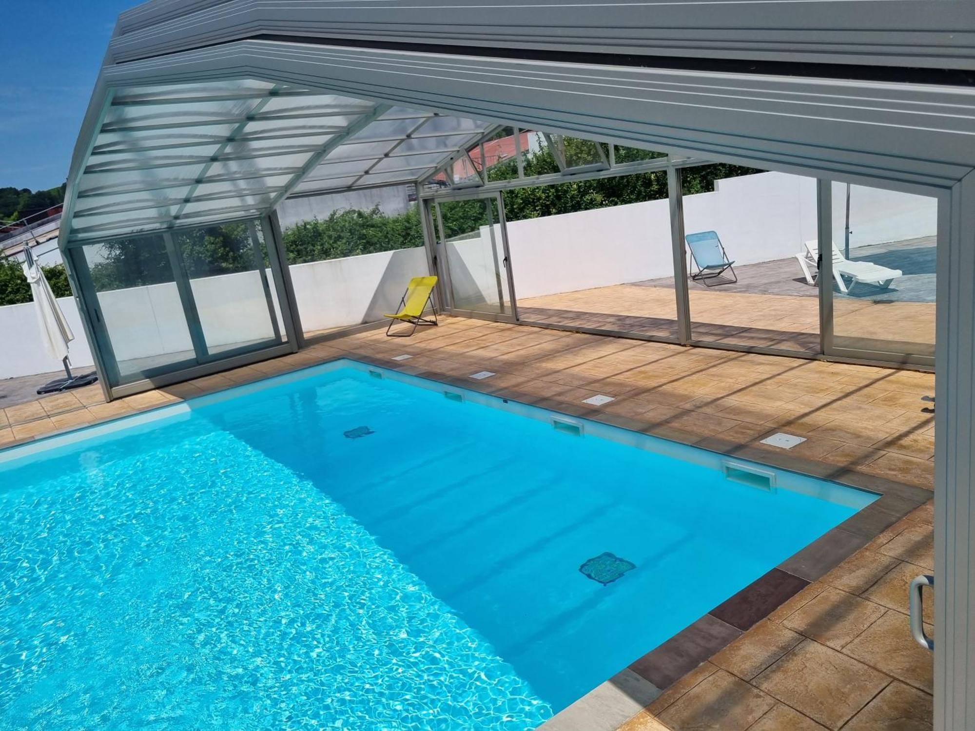 Etxean, De 1 A 6 Personnes Avec Barbecue, Parking Et Piscine *